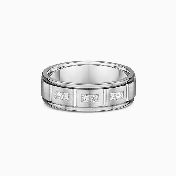 Drop set mens wedding ring 638A00