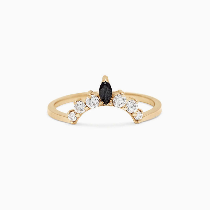 Black diamond fitted band