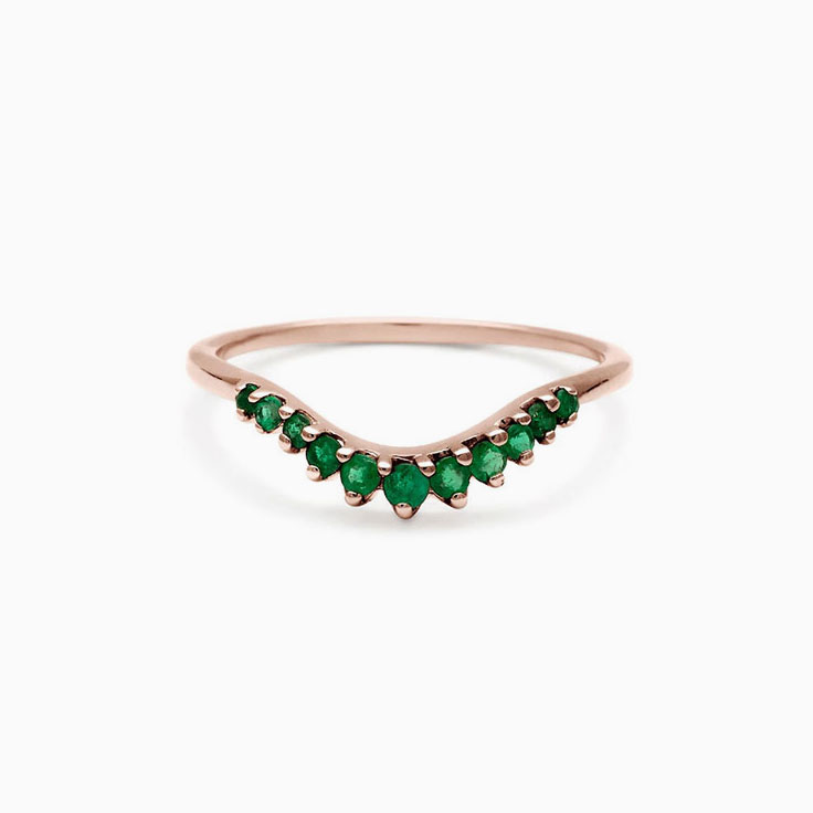 Curve green emerald band