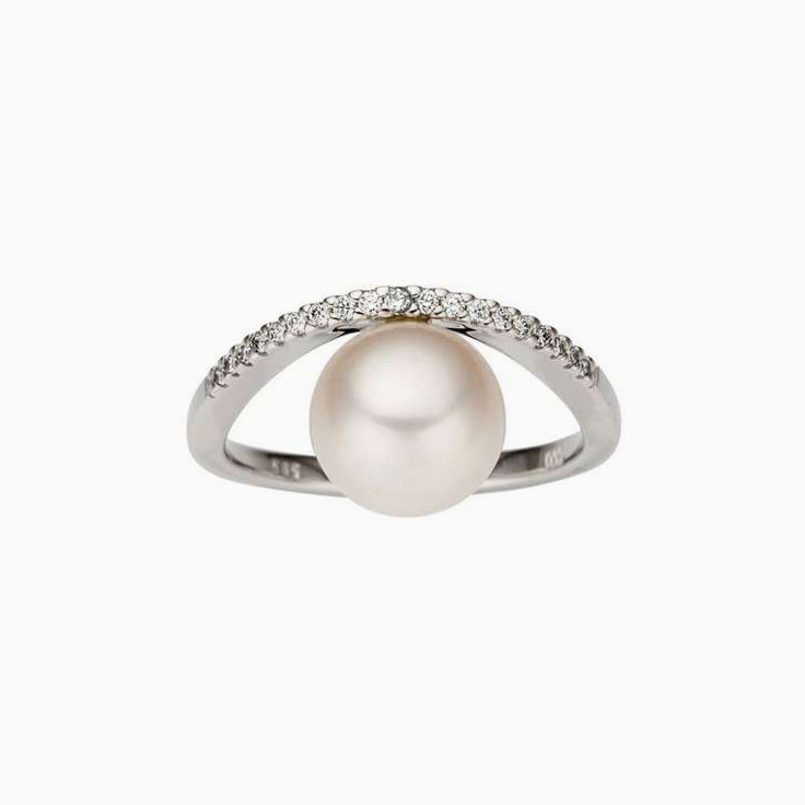 Freshwater pearl ring
