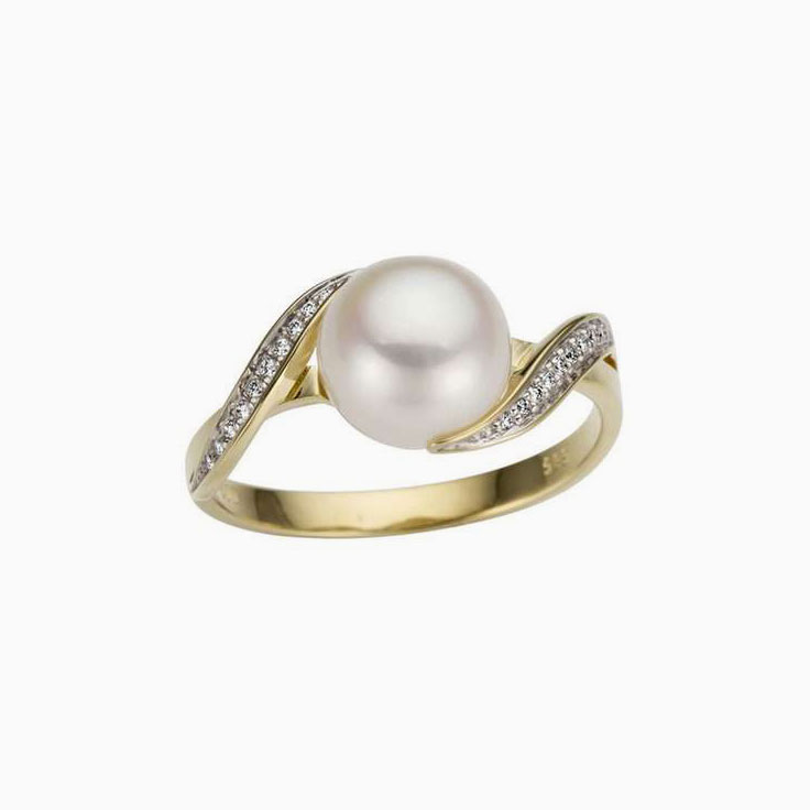Fresh water Pearl and diamond ring