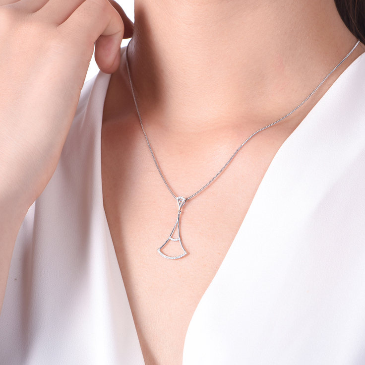 Diamond drop pendant