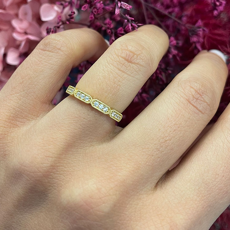 3stone pave set wedding ring
