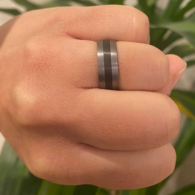Carbon Fibre And Tantalum Ring 816A06