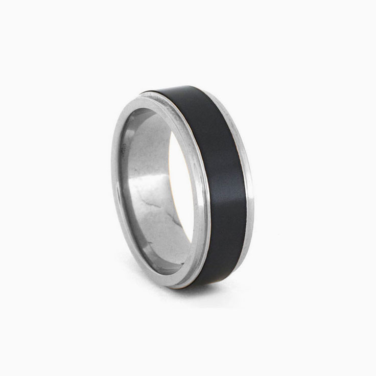 Elysium ring with gold egdes
