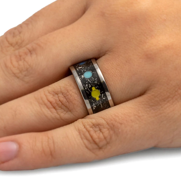Gibeon Meteorite And Real Stardust